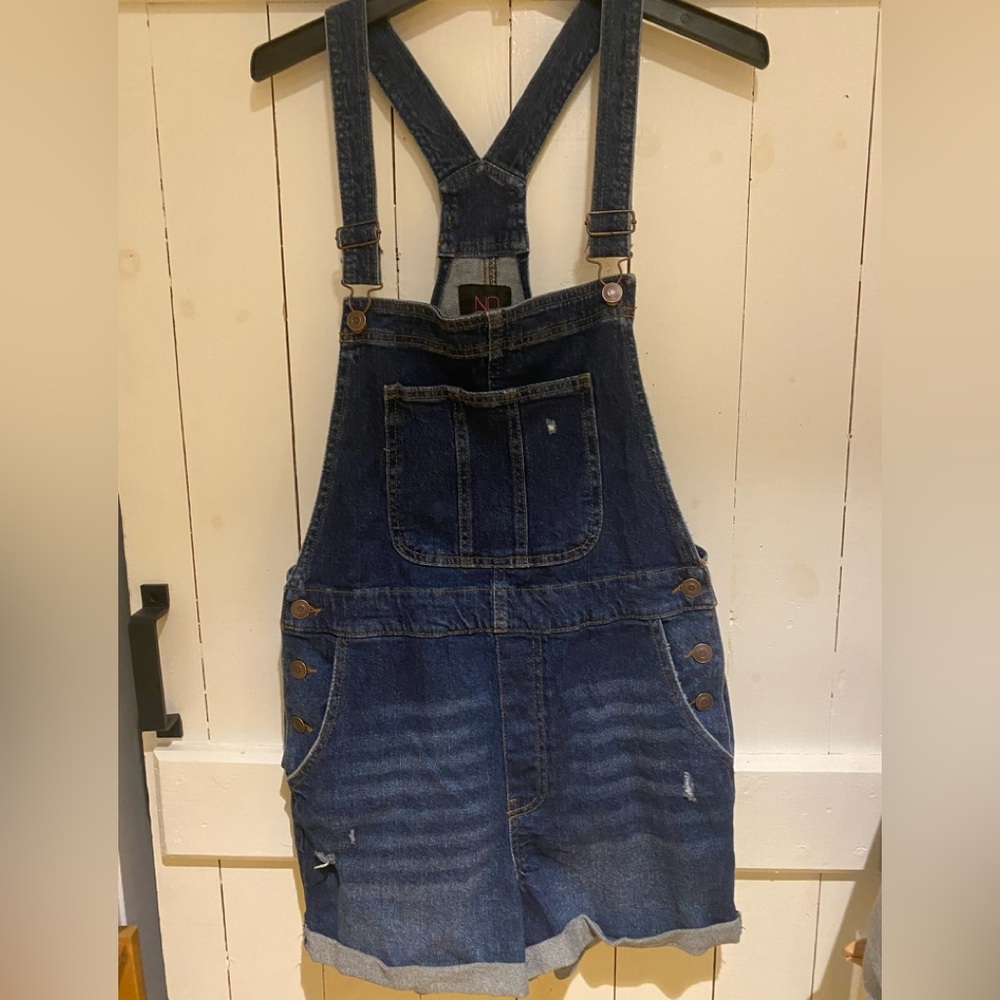 Women’s Denim Overall Shorts Sz L (11-13) New